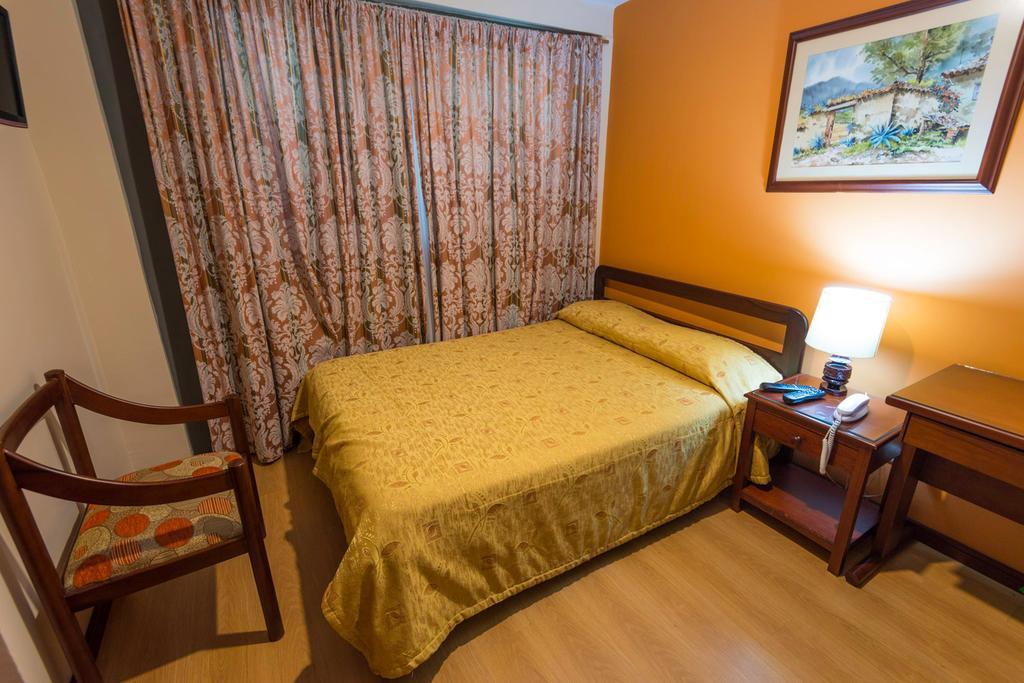 Hotel Francés La Maison Pasto Extérieur photo