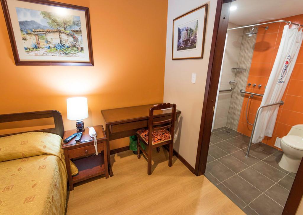 Hotel Francés La Maison Pasto Extérieur photo